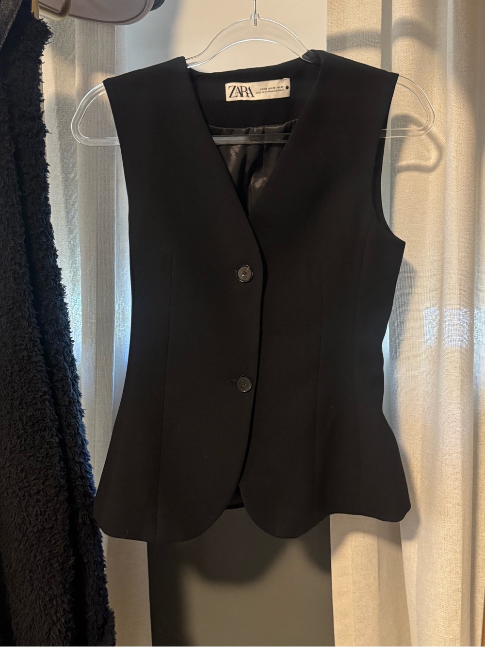 ZARA Black Tailored Sleeveless Vest XS VERY GOOD